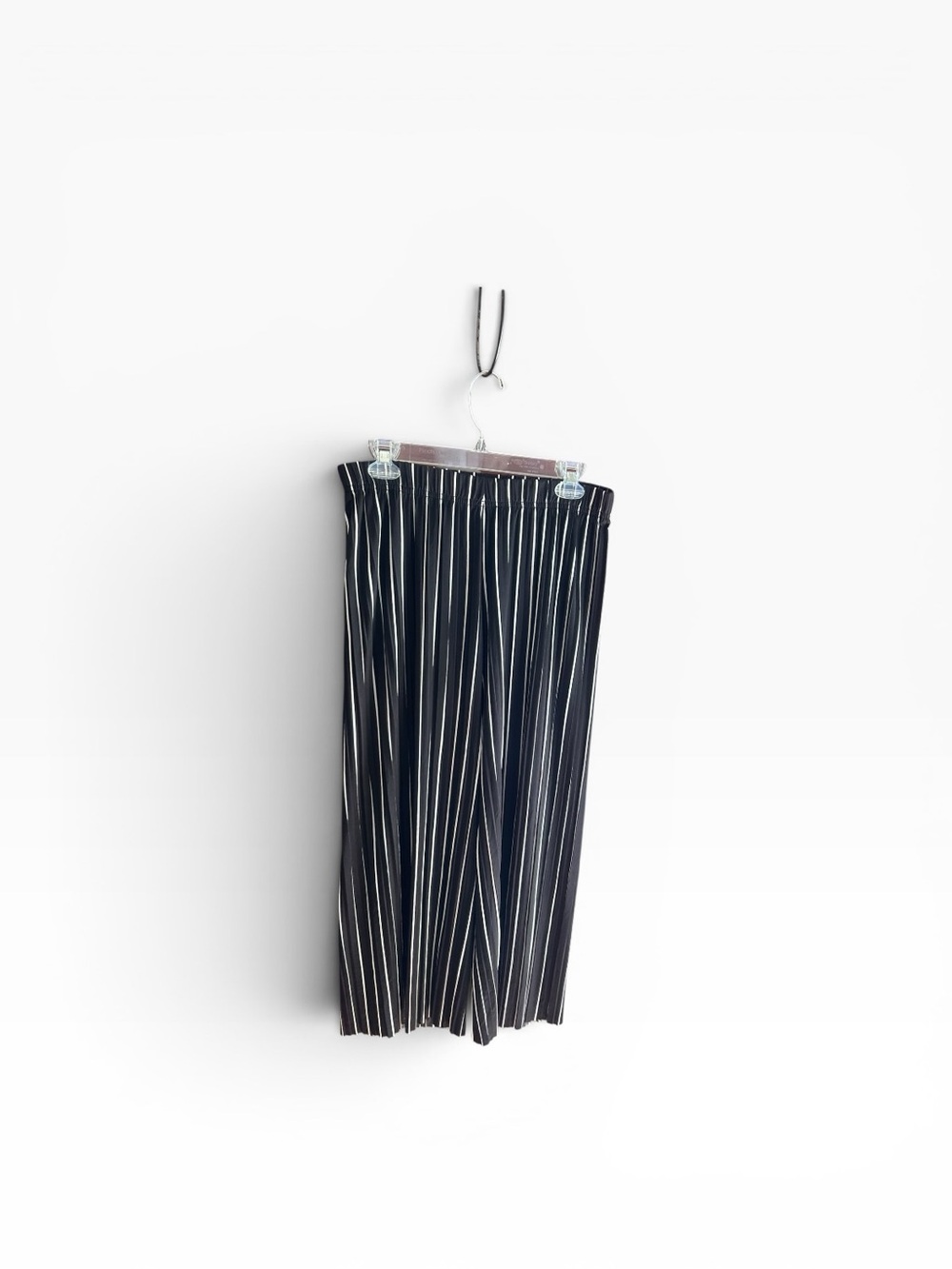 Jon & Anna Contemporary black/ white striped wide leg pants Sz XL